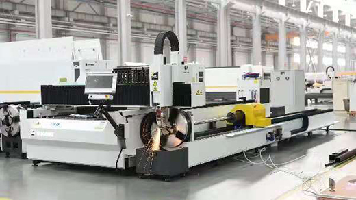 9001cc金沙以诚为本板管切割一体机