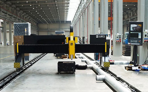 9001cc金沙以诚为本9001cc金沙以诚为本10米大幅面龙门光纤激光切割机有限元优化横梁高配驱动系统